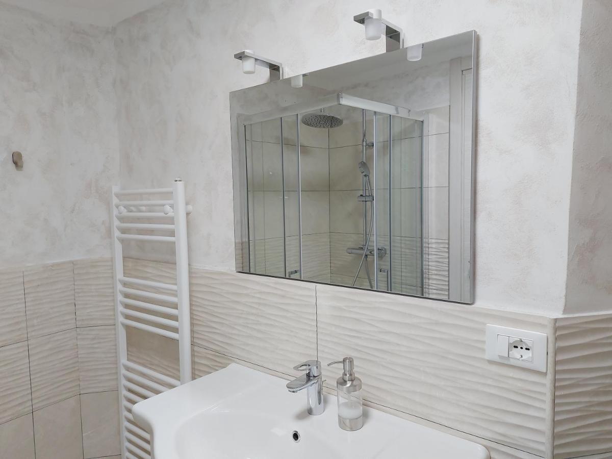 Camera Matrimoniale Genova Rooms Exterior photo